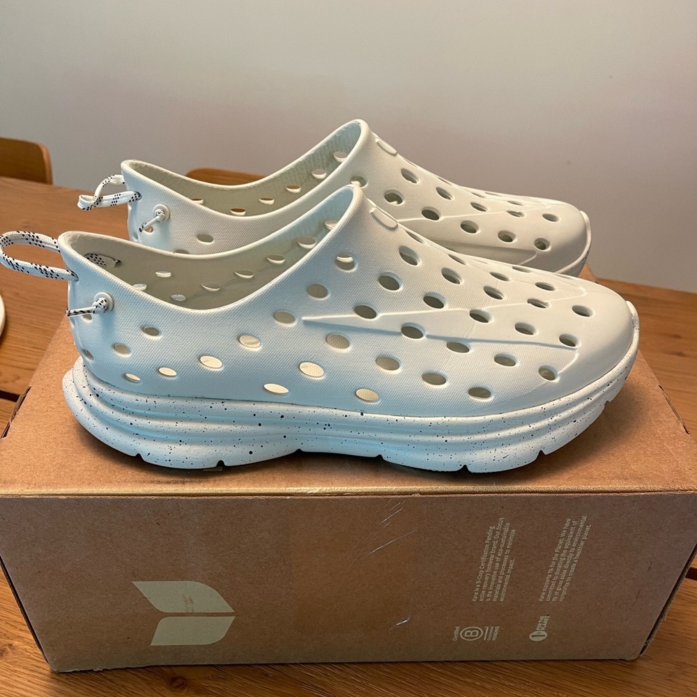 Kane Revive - Active Recovery Shoe